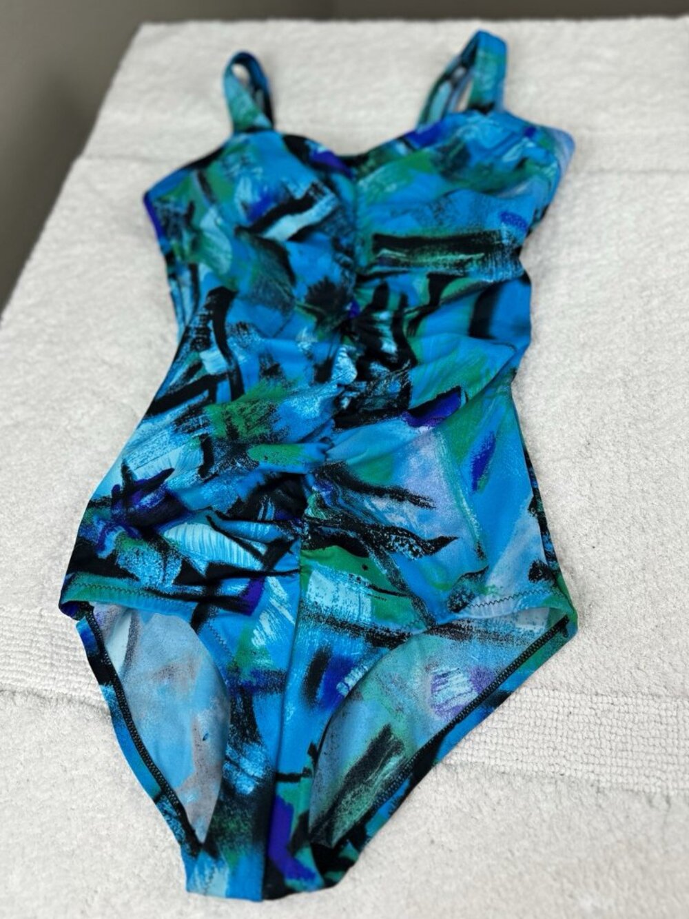InGear Women’s One Piece Swimsuit Size 14 Blue Green Abstract Ruched